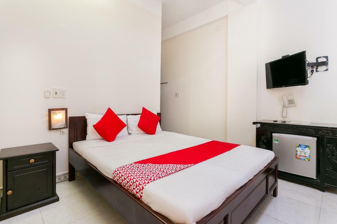Oyo 117 Gina Hotel Da Nang Exteriör bild