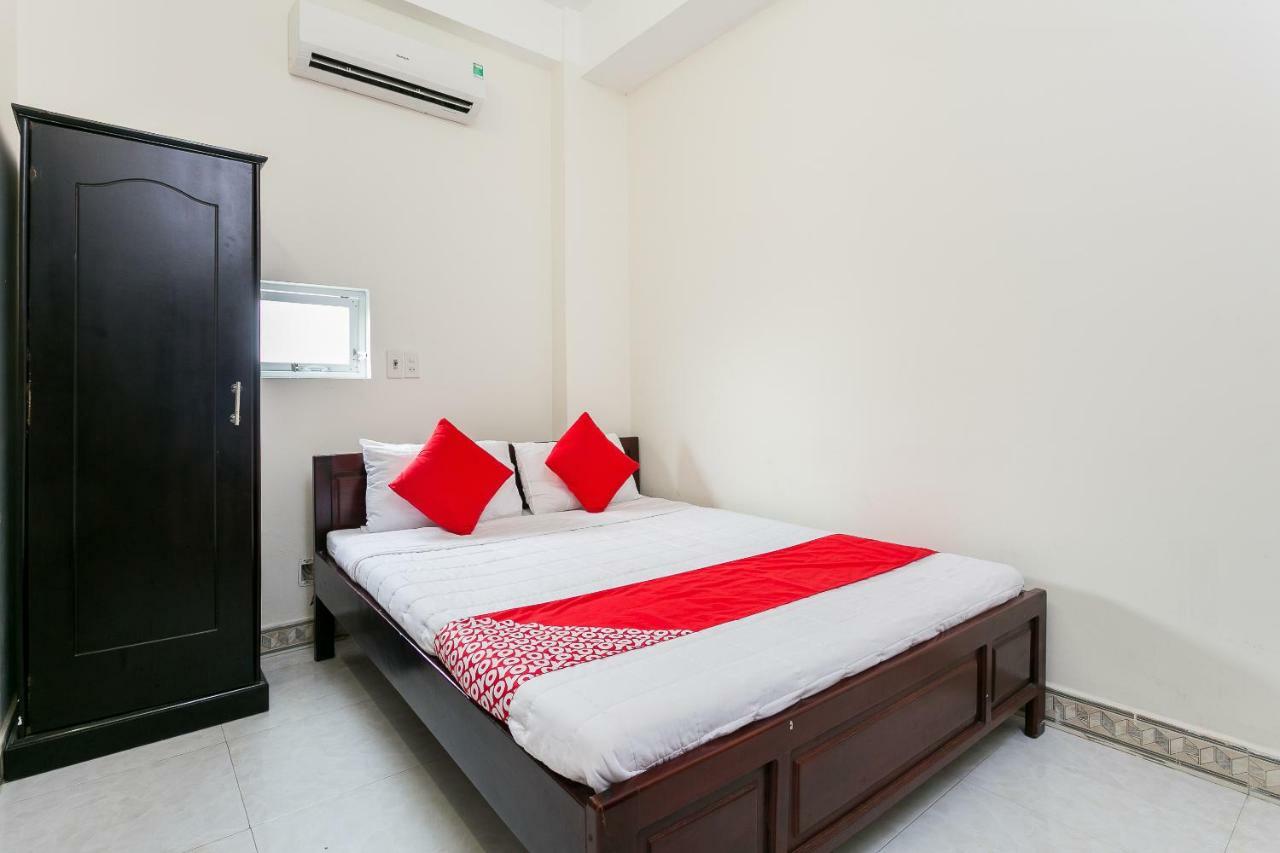 Oyo 117 Gina Hotel Da Nang Exteriör bild